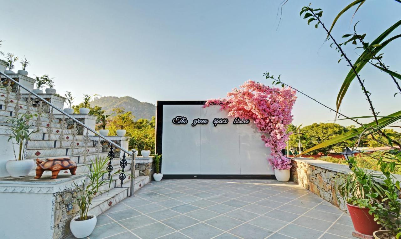 Treebo Khakhri Haveli Hotel Udaipur Luaran gambar